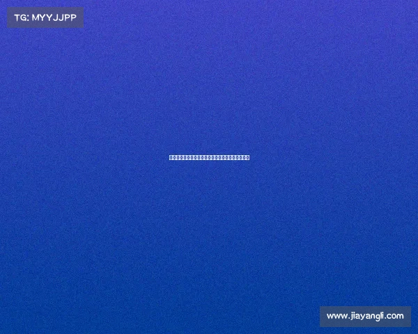 《冠军还是病人?电竞荣耀与网瘾标签的一线之隔》 《冠军还是病人?电竞荣耀与网瘾标签的一线之隔》